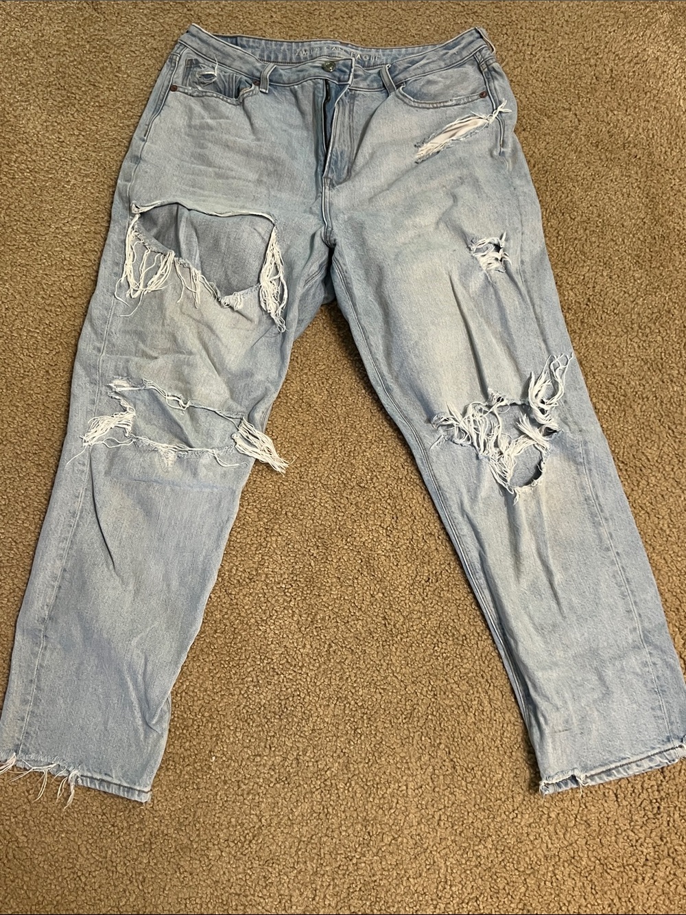American Eagle Outfitters Light Blue Distressed Straight Leg Jeans